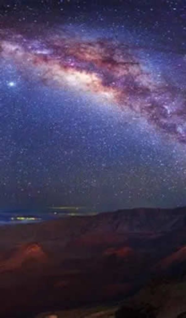 La galaxia más cercana está a millones de años de distancia